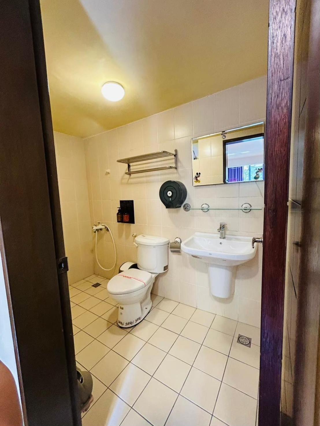 Miaoli Sanyi Travelling Homestay Экстерьер фото
