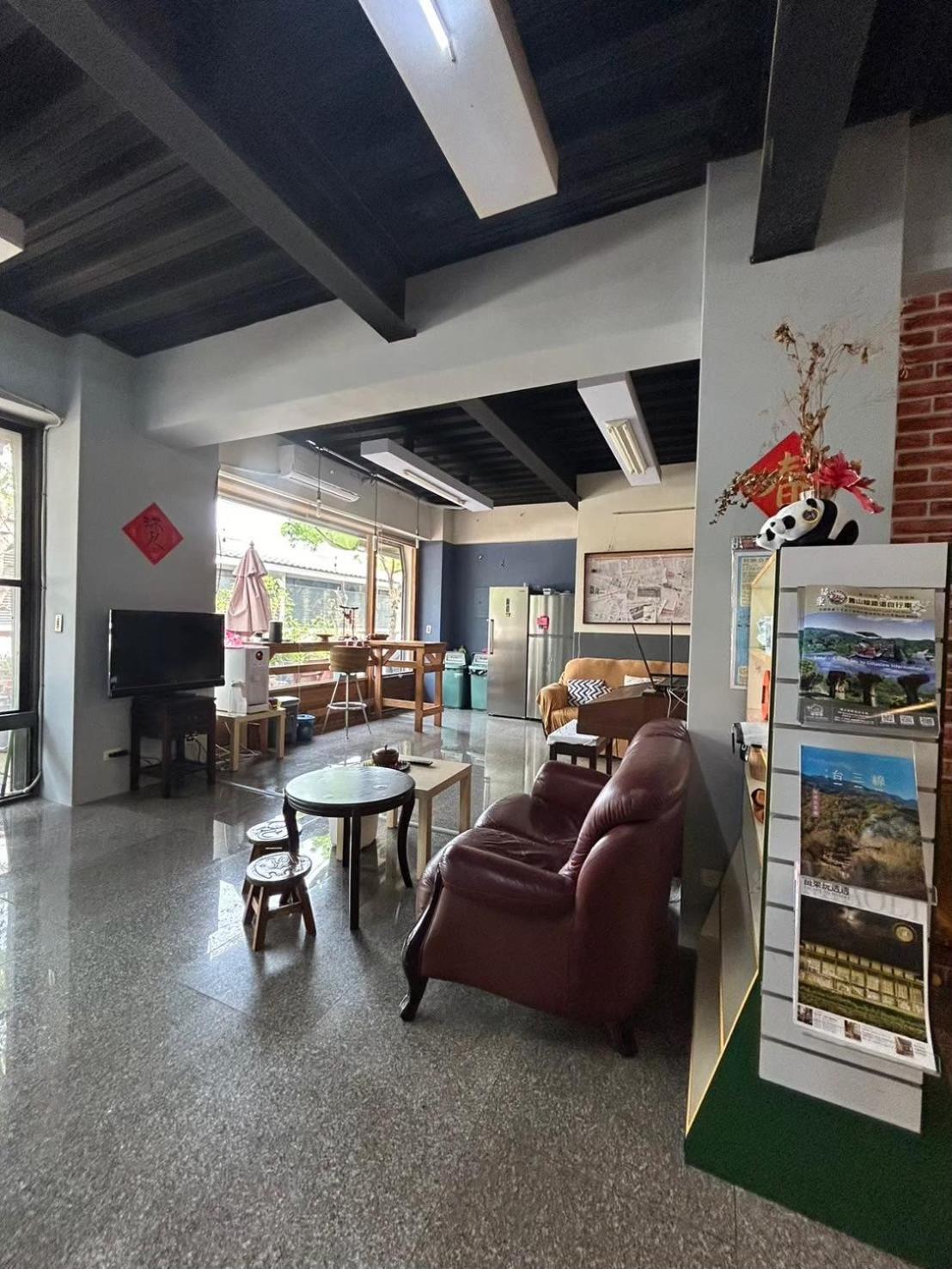Miaoli Sanyi Travelling Homestay Экстерьер фото